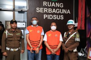Kejari Lakukan Penyerahan Tahap II dan Tahan Tersangka Korupsi Perjalanan Dinas di Sekda Kab Tanimbar