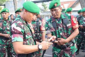 Berantas Judi Online, HP Prajurit Kodim 0504/JS di Periksa