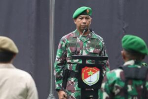 Kasrem 052/Wkr Pimpin Upacara 17-an, Tekankan Evaluasi dan Semangat Baru
