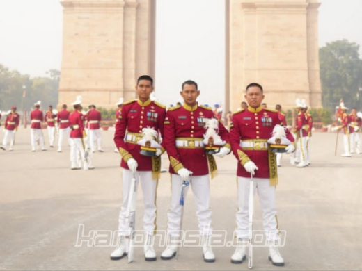 Prajurit Yonif 201/JY mengikuti defile parade Hari Republik India ke-76 di New Delhi, 26 Januari 2025.