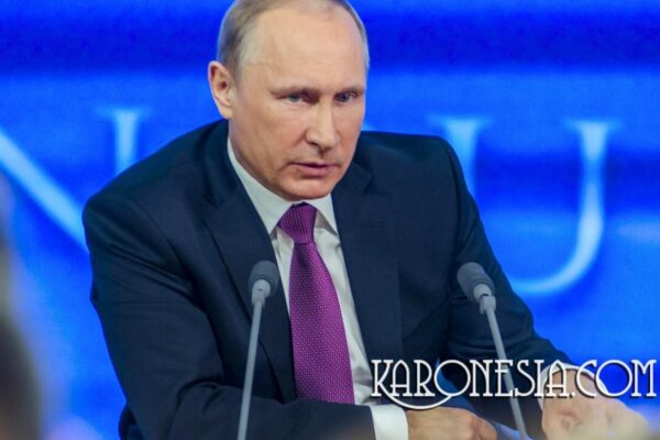 Putin Tolak Komentar Soal Dugaan Upaya Pembunuhan Khamenei