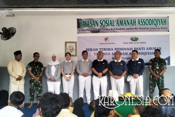 Danramil 12/Rajeg Dampingi Kasiter Korem Serahterima Renovasi Panti Asuhan Assodiqiyah