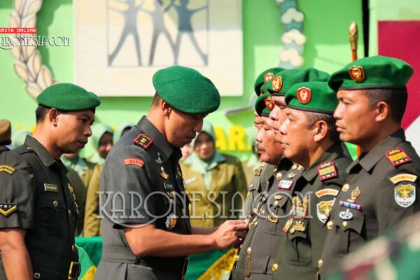 Dandim 0510/Trs Pimpin Sertijab Danramil Pasar Kemis Dan Kronjo