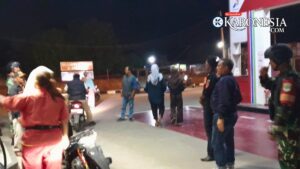 Danramil Cabang Bungin Pimpin Patroli Malam, Amankan Wilayah Perbatasan Jaya Sakti