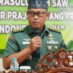 Kasrem 052/Wkr Kolonel Inf Ato Sudiatna memberikan sambutan pada peringatan Isra Mi'raj 1447 H.