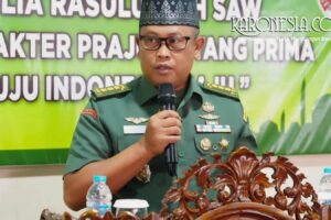 Kasrem 052/Wkr Kolonel Inf Ato Sudiatna memberikan sambutan pada peringatan Isra Mi'raj 1447 H.