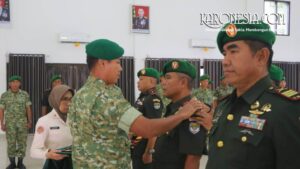 Letkol Arh Sabdo Aji Wibowo memimpin upacara sertijab di Kodim 0509 Bekasi.