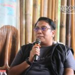 Camat Serpong Syaiffudin menyampaikan pandangan kebijakan dalam diskusi publik di Pamulang.