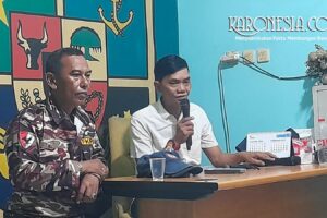Ketua FKPPI PC 2708 Agus Asnawi saat menyampaikan sambutan dalam acara pembubaran Panitia Retrit di sekretariat.