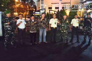 Babinsa dan Linmas Patroli Malam Jaga Keamanan Tangerang