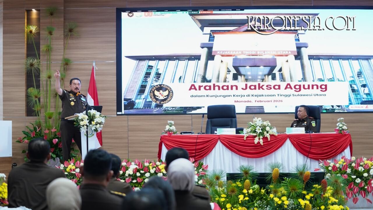 Jaksa Agung ST Burhanuddin memberi arahan saat kunjungan kerja di Kejaksaan Tinggi Sulawesi Utara 24 Februari 2026