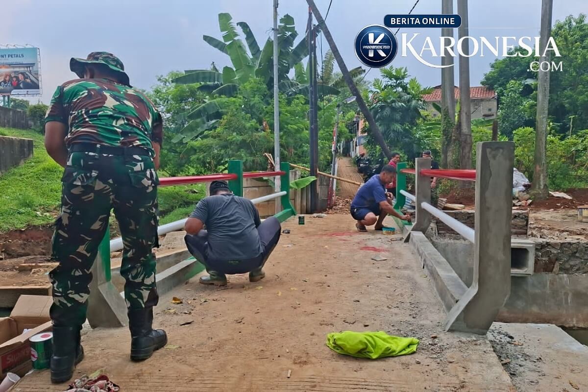 Pengerjaan akses jalan menuju Jembatan Garuda