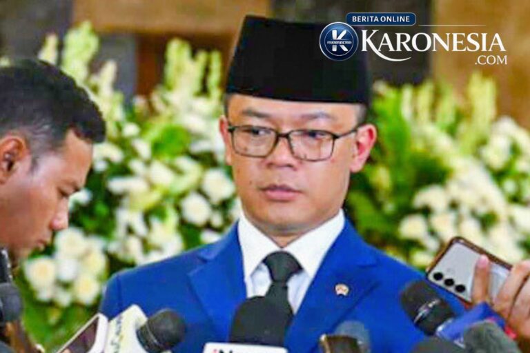 Menteri Luar Negeri Sugiono menyampaikan keterangan pers terkait insiden gugurnya prajurit TNI di Lebanon