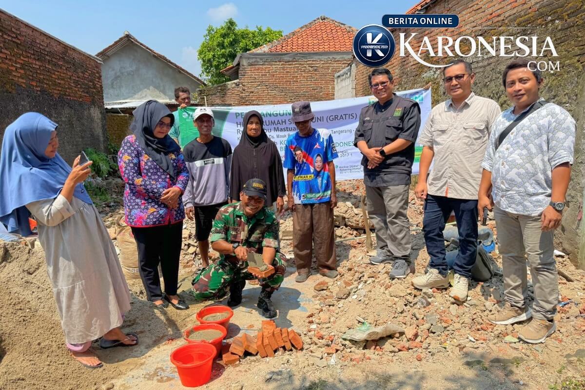 Babinsa hadiri hibah rumah Mauk