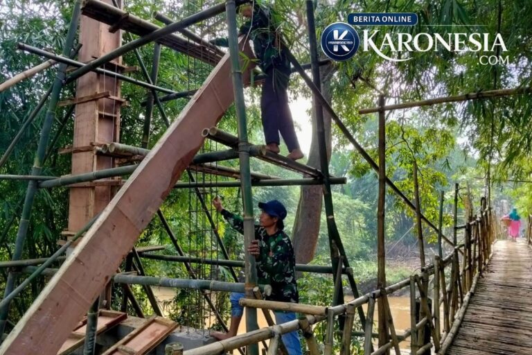 Pembangunan Jembatan Garuda Cimanceuri oleh Kodim 0510 Tigaraksa yang menghubungkan Desa Matagara dan Budimulya