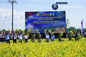 Panen raya kedelai TNI di Nganjuk 2026