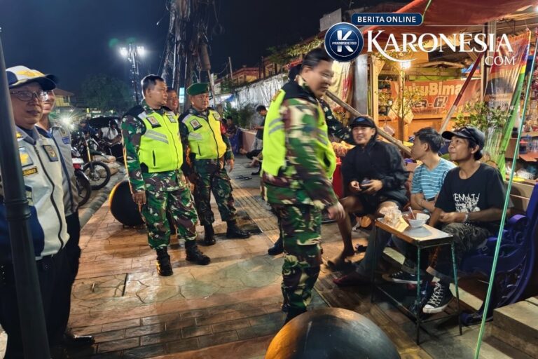 Patroli malam TNI Polri Pondok Gede