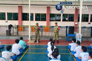 Babinsa Ciputat Latih PBB dan Wawasan Kebangsaan Pelajar SMP Erenos