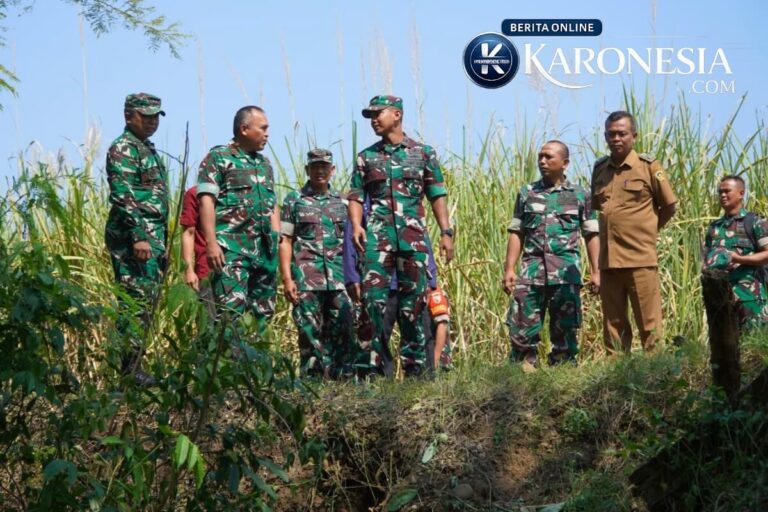 Danrem 081/DSJ meninjau lokasi pembangunan Jembatan Garuda di Desa Lembah, Madiun