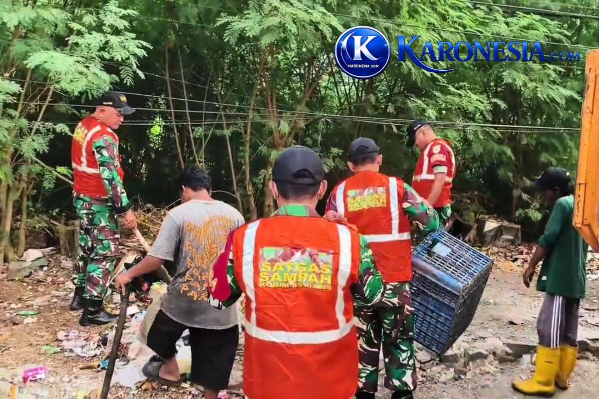 Satgas Sampah Kodim 0510 bersihkan Jalan Tanjung Kait Mauk