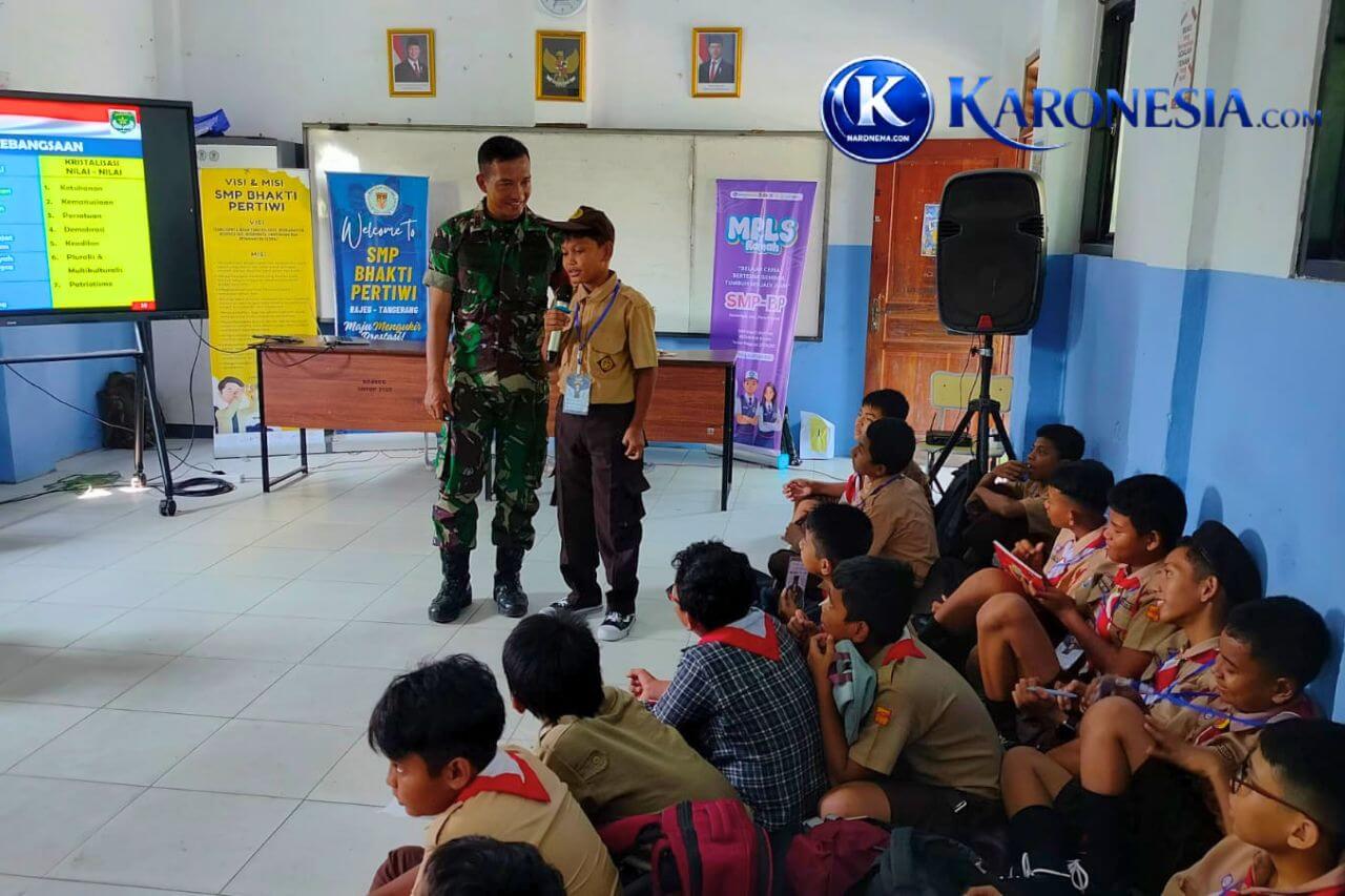 Danramil 12/Rajeg berdialog dengan siswa baru SMP Bhakti Pertiwi