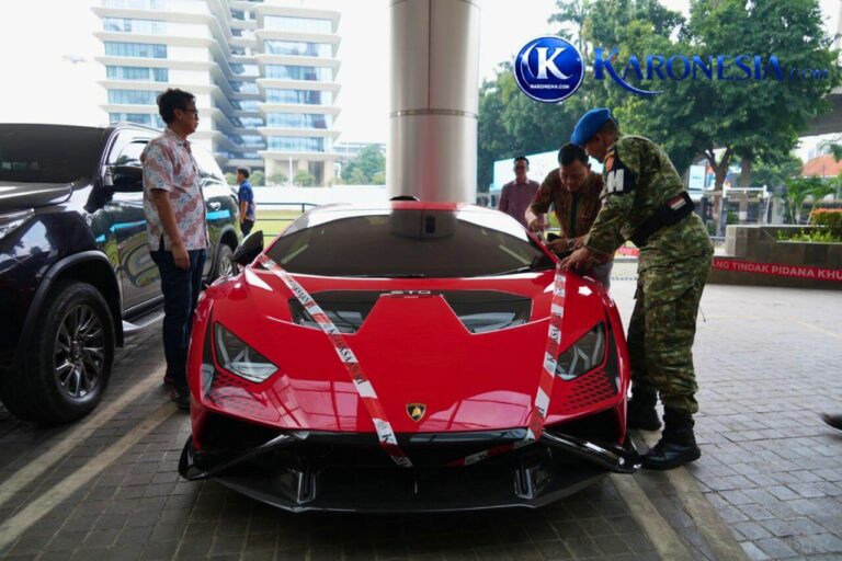 Mobil sport sitaan Kejaksaan Agung dalam kasus korupsi IUP PT QSS