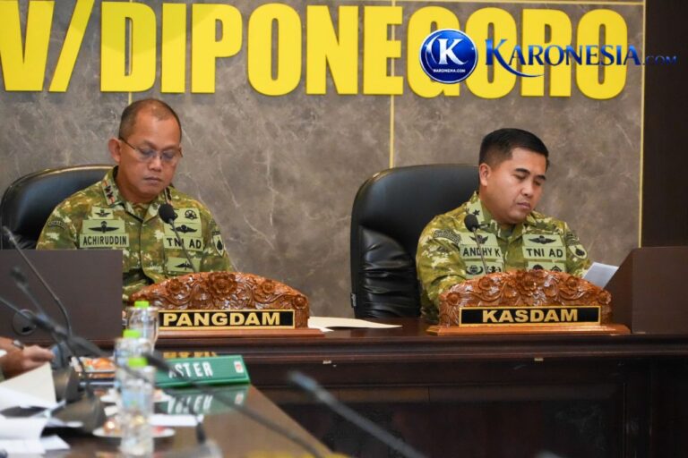 Pangdam IV Diponegoro Mayjen TNI Achiruddin mengikuti rapat evaluasi KDKMP