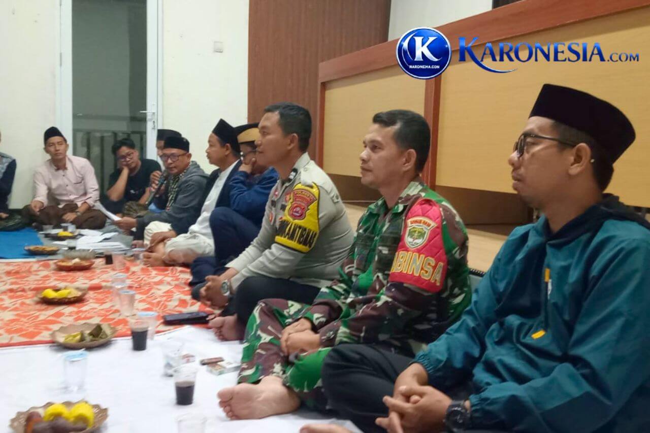 Rapat pembentukan Panitia STQ Desa Ranca Kalapa dihadiri Babinsa dan tokoh masyarakat.