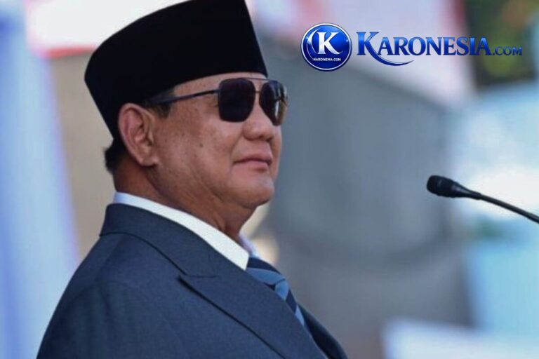Presiden Prabowo Subianto saat memimpin upacara Hari Bhayangkara ke-80