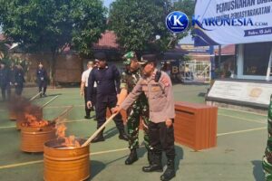 Danramil Tangerang Hadiri Razia dan Musnahkan Barang Bukti di Lapas Pemuda