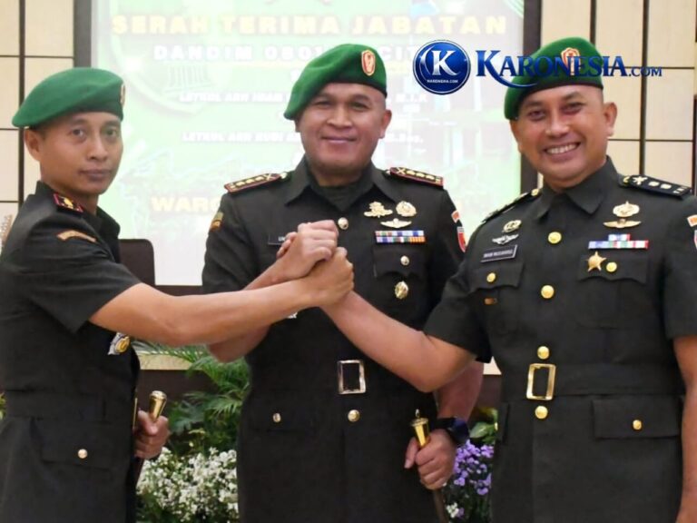 Danrem 081/DSJ pimpin sertijab Dandim 0801/Pacitan dari Letkol Imam ke Letkol Rudi