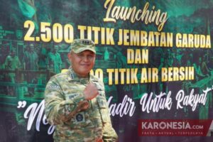 Danrem 081/DSJ Kolonel Untoro Hariyanto saat peresmian virtual Jembatan Garuda dan air bersih