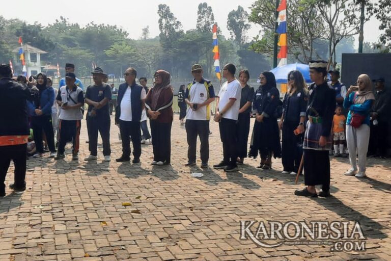 Penampilan seni budaya Festival Serpong