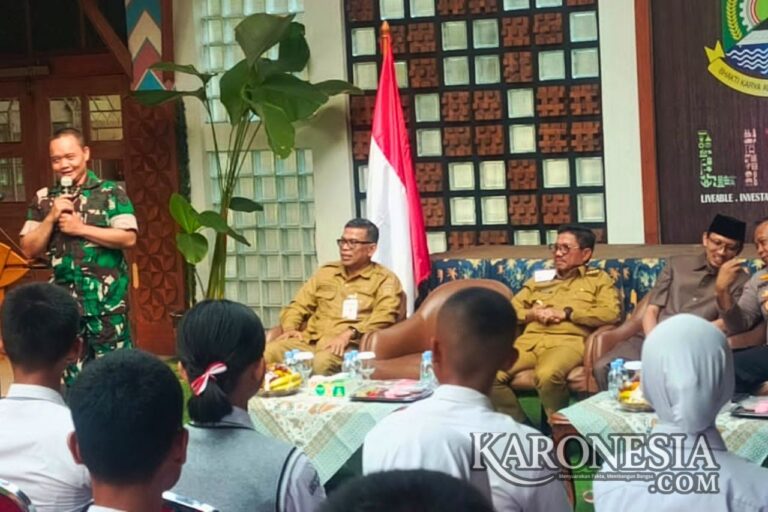 Kasdim 0506/Tgr memberi pembekalan kepada Capaska Kota Tangerang 2026