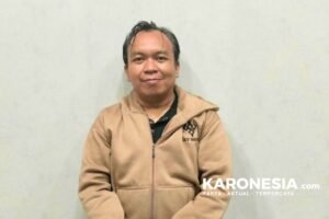 Terpidana DPO perkara kepabeanan Eka Ruska bin Omo Warma saat diamankan tim Kejaksaan.