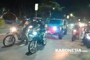 Babinsa Koramil Ciledug dan Serut patroli malam bersama Komduk di Tangerang
