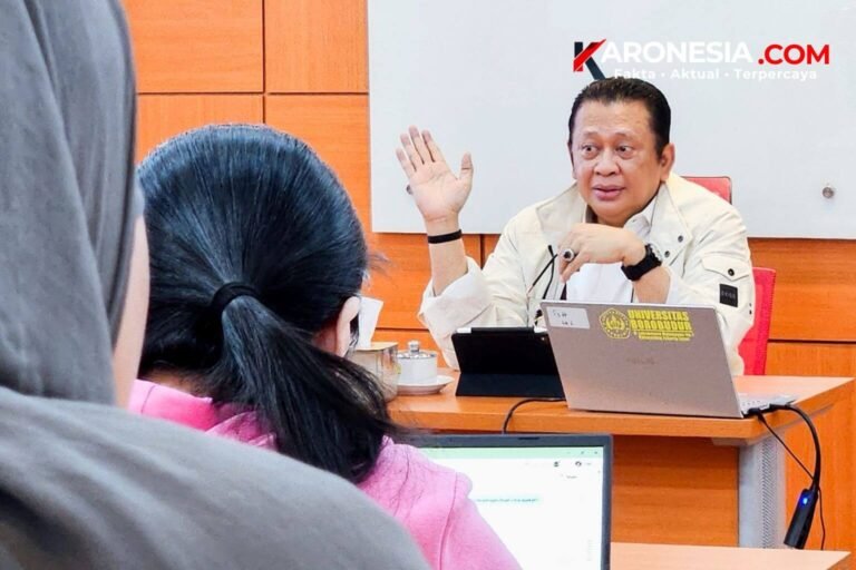 Bambang Soesatyo menyampaikan pandangan mengenai parliamentary threshold 5 persen dalam kuliah umum Doktor Ilmu Hukum di Universitas Borobudur.