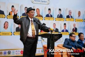 Prof Firman Wijaya memberikan pemaparan mengenai alternatif penyelesaian sengketa mediasi di Bandung