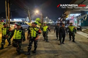 Patroli malam Koramil 02 Pondok Gede Kodim 0507 Bekasi cegah kejahatan dan jaga Kamtibmas