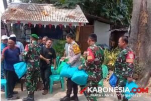 Sinergi Babinsa dan Bhabinkamtibmas Tangsel salurkan paket sembako Jaga Jakarta On The Spot ke warga