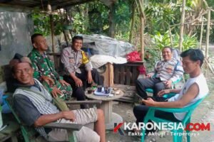 Aparat Babinsa dan Bhabinkamtibmas menjaga Kamtibmas Tangerang bersama tokoh warga Patrasana 2026.